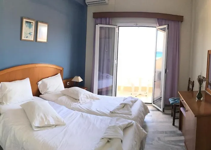 Nafsika فندق آغيوس ستيفانوس